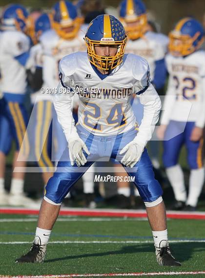 Thumbnail 1 in Comsewogue vs East Islip DIII Quarter Final photogallery.