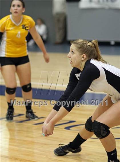 Thumbnail 2 in El Camino vs Rocklin (CIF SJS D2 Final) photogallery.