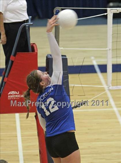 Thumbnail 1 in El Camino vs Rocklin (CIF SJS D2 Final) photogallery.