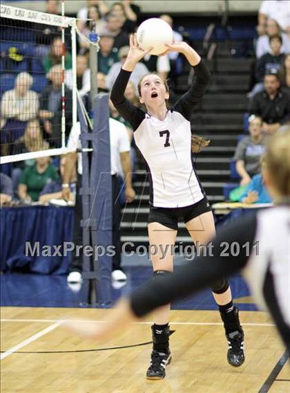Thumbnail 2 in El Camino vs Rocklin (CIF SJS D2 Final) photogallery.