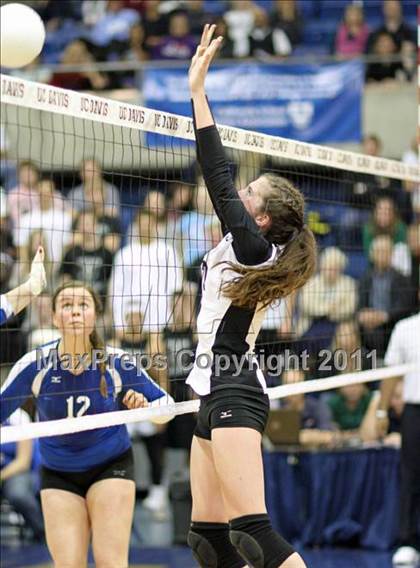 Thumbnail 1 in El Camino vs Rocklin (CIF SJS D2 Final) photogallery.