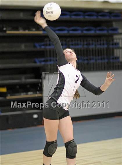 Thumbnail 1 in El Camino vs Rocklin (CIF SJS D2 Final) photogallery.