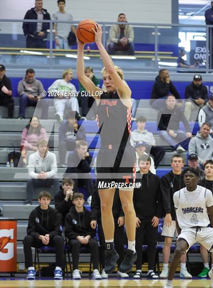 Thumbnail 3 in Corner Canyon vs. Timpview (5 for the Fight National Hoopfest) photogallery.