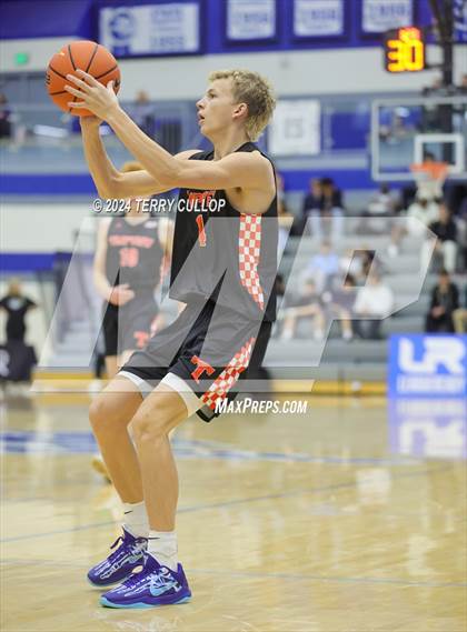 Thumbnail 1 in Corner Canyon vs. Timpview (5 for the Fight National Hoopfest) photogallery.