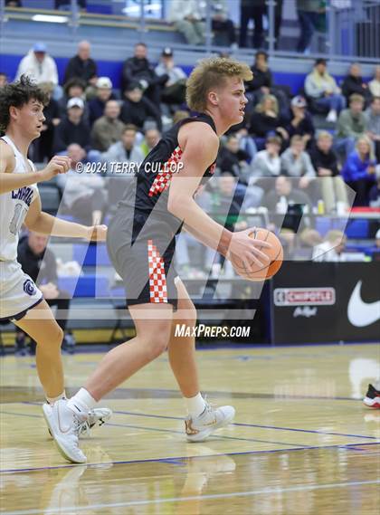 Thumbnail 1 in Corner Canyon vs. Timpview (5 for the Fight National Hoopfest) photogallery.