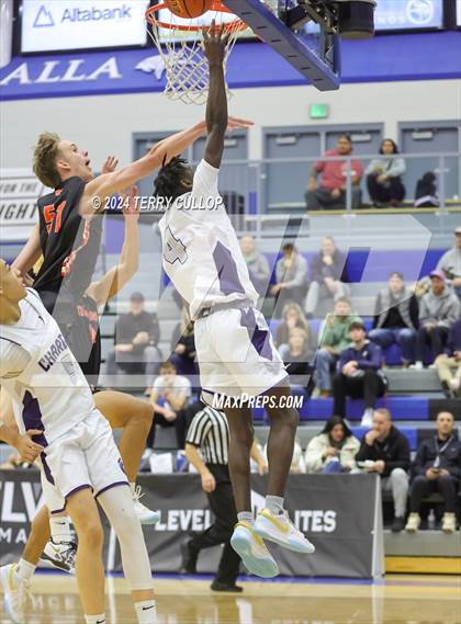 Thumbnail 2 in Corner Canyon vs. Timpview (5 for the Fight National Hoopfest) photogallery.