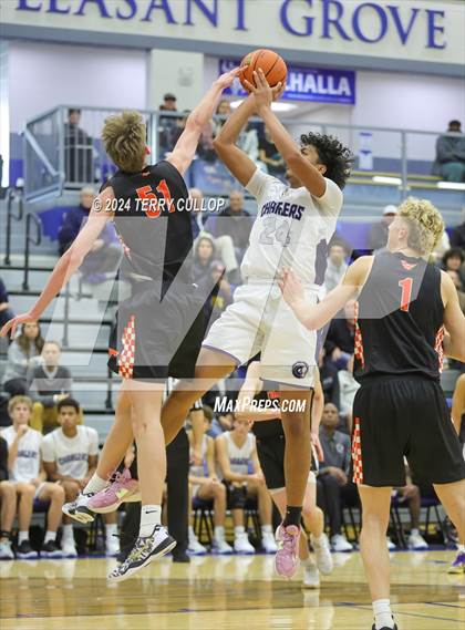 Thumbnail 3 in Corner Canyon vs. Timpview (5 for the Fight National Hoopfest) photogallery.