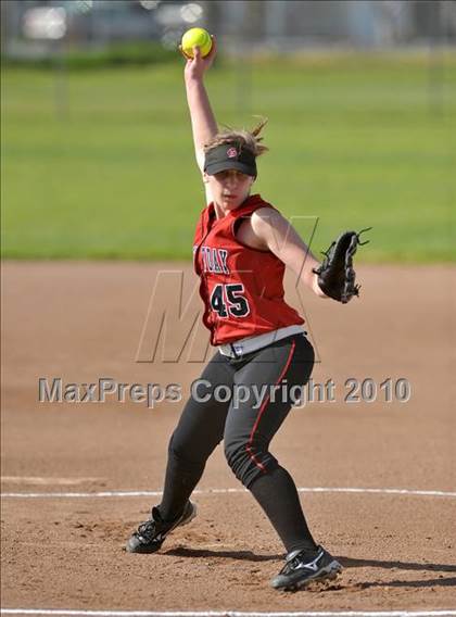 Thumbnail 1 in Victory Christian @ Sacramento Country Day photogallery.