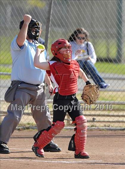Thumbnail 3 in Victory Christian @ Sacramento Country Day photogallery.