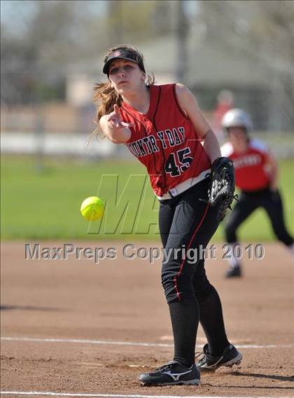 Thumbnail 2 in Victory Christian @ Sacramento Country Day photogallery.