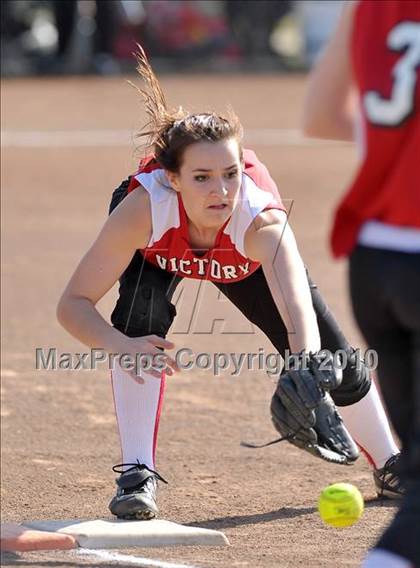 Thumbnail 1 in Victory Christian @ Sacramento Country Day photogallery.