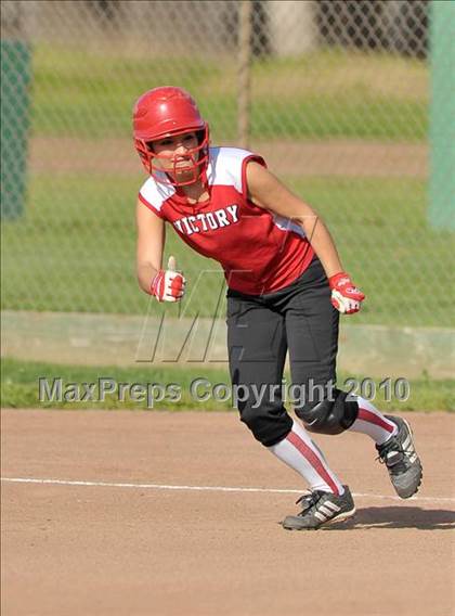 Thumbnail 1 in Victory Christian @ Sacramento Country Day photogallery.