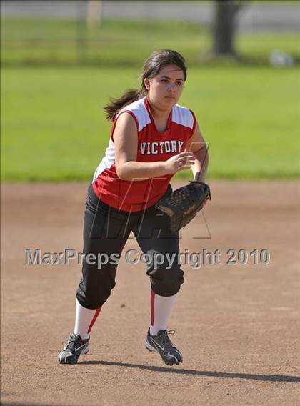 Thumbnail 1 in Victory Christian @ Sacramento Country Day photogallery.