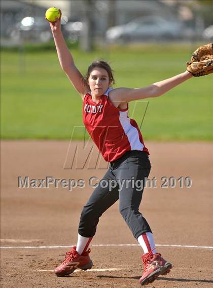 Thumbnail 1 in Victory Christian @ Sacramento Country Day photogallery.