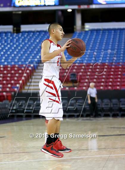 Thumbnail 2 in Rio Vista vs. Galt photogallery.