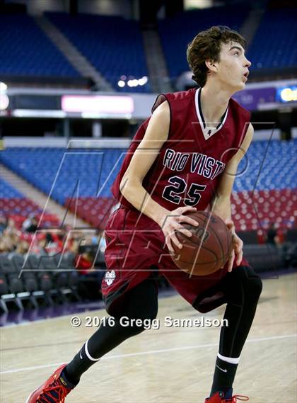Thumbnail 3 in Rio Vista vs. Galt photogallery.