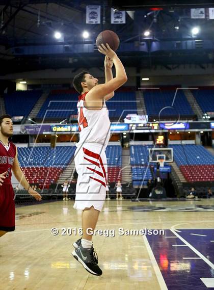 Thumbnail 3 in Rio Vista vs. Galt photogallery.