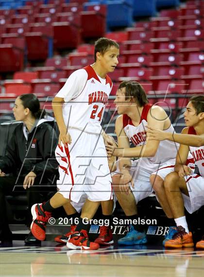 Thumbnail 2 in Rio Vista vs. Galt photogallery.