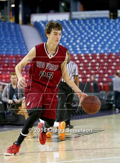 Thumbnail 2 in Rio Vista vs. Galt photogallery.