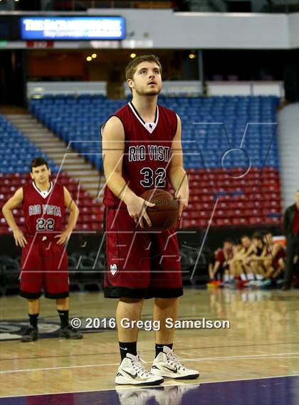 Thumbnail 2 in Rio Vista vs. Galt photogallery.