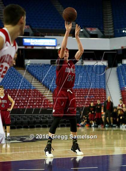 Thumbnail 1 in Rio Vista vs. Galt photogallery.