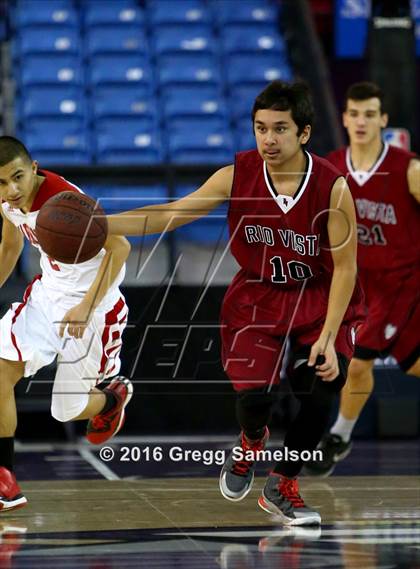 Thumbnail 1 in Rio Vista vs. Galt photogallery.