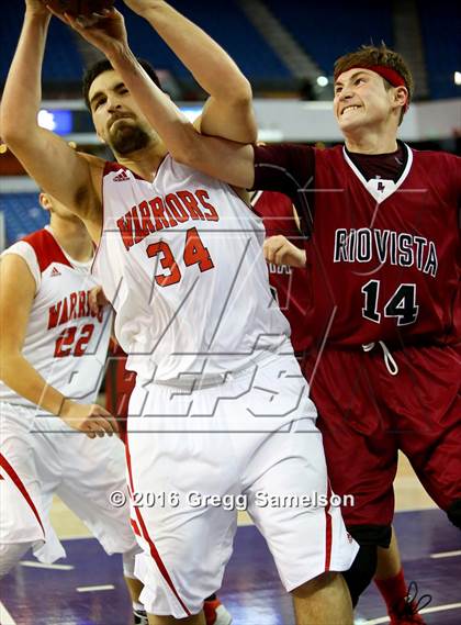 Thumbnail 2 in Rio Vista vs. Galt photogallery.