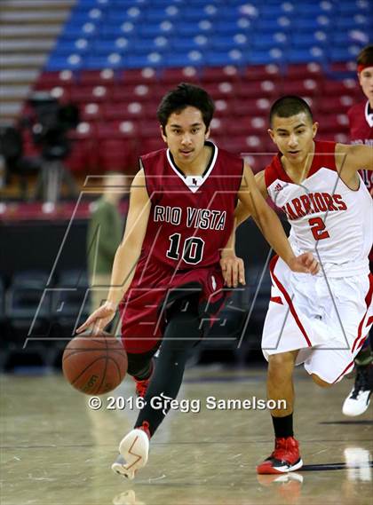 Thumbnail 2 in Rio Vista vs. Galt photogallery.