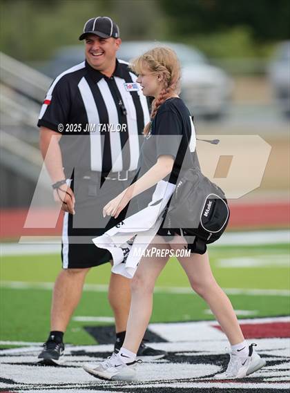 Thumbnail 3 in JV: Jacksboro @ Millsap photogallery.