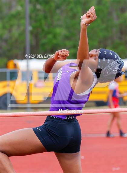 Thumbnail 1 in Daniel Roberts Invite (High Jump) photogallery.