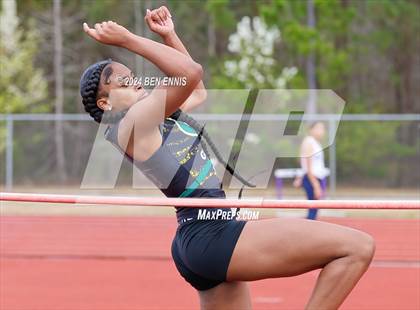 Thumbnail 3 in Daniel Roberts Invite (High Jump) photogallery.