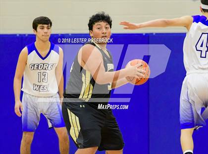 Thumbnail 1 in Hebbronville @ George West photogallery.
