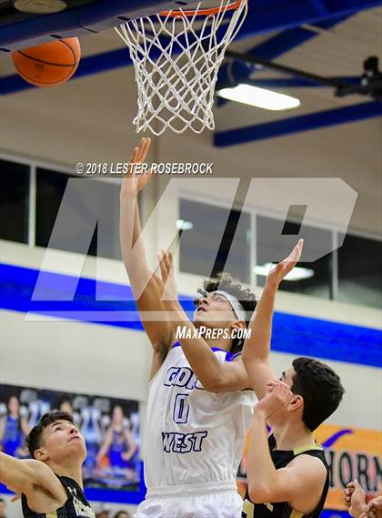 Thumbnail 1 in Hebbronville @ George West photogallery.