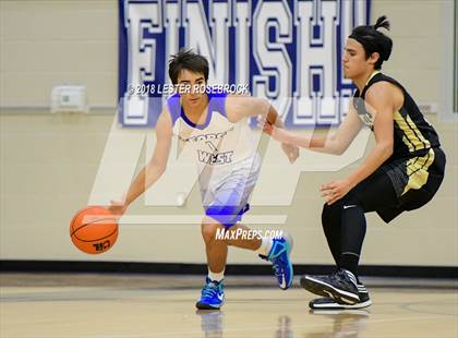 Thumbnail 3 in Hebbronville @ George West photogallery.