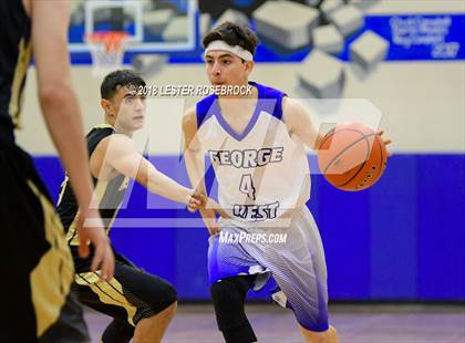 Thumbnail 2 in Hebbronville @ George West photogallery.