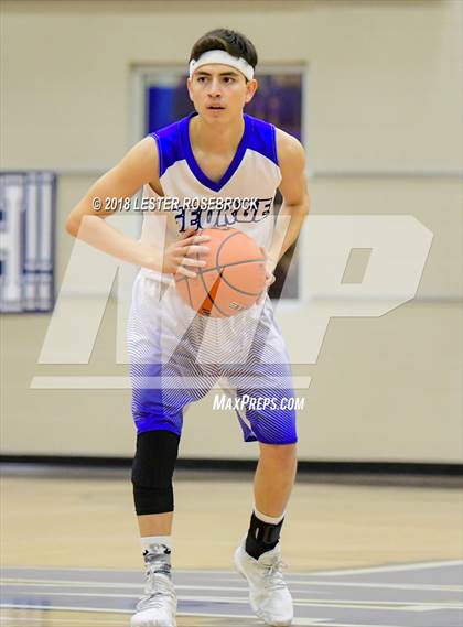 Thumbnail 1 in Hebbronville @ George West photogallery.