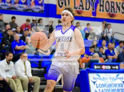 Thumbnail 3 in Hebbronville @ George West photogallery.