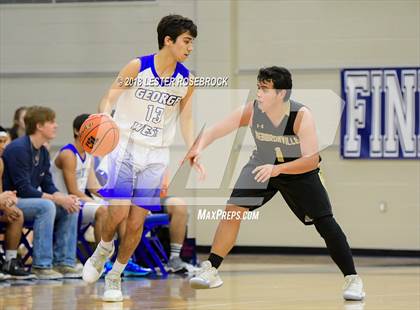 Thumbnail 2 in Hebbronville @ George West photogallery.