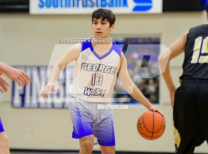 Thumbnail 3 in Hebbronville @ George West photogallery.