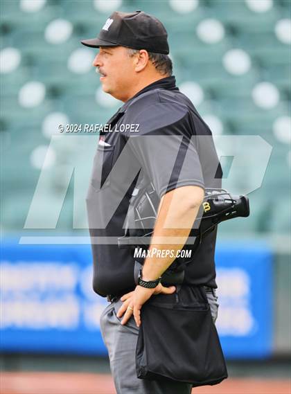 Thumbnail 1 in Cinco Ranch vs. Memorial (UIL Baseball 6A Region 3 Regional Quarterfinal) photogallery.