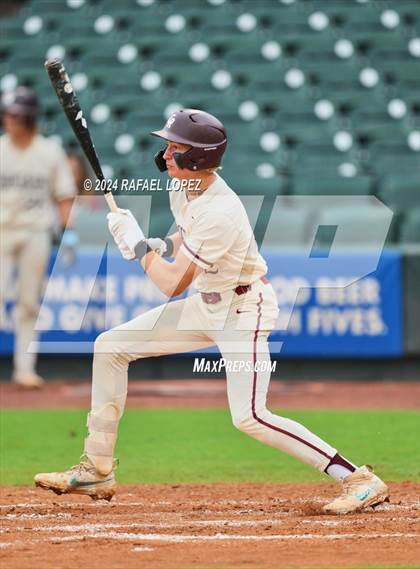 Thumbnail 2 in Cinco Ranch vs. Memorial (UIL Baseball 6A Region 3 Regional Quarterfinal) photogallery.