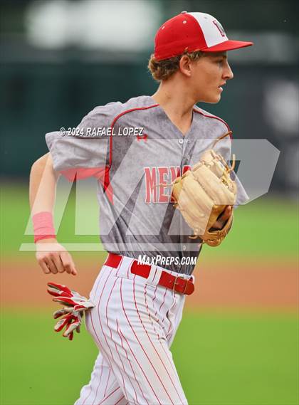 Thumbnail 2 in Cinco Ranch vs. Memorial (UIL Baseball 6A Region 3 Regional Quarterfinal) photogallery.