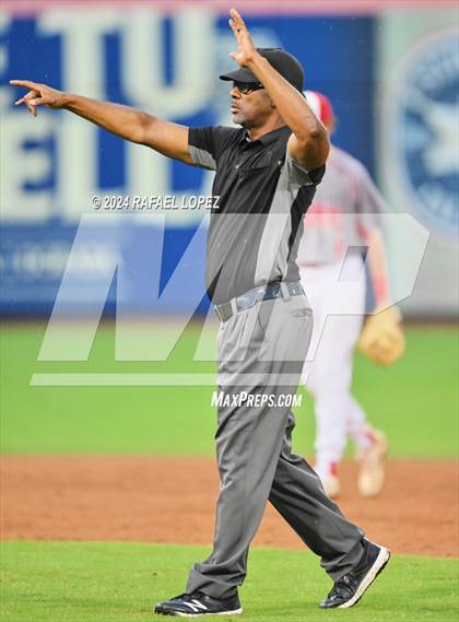 Thumbnail 3 in Cinco Ranch vs. Memorial (UIL Baseball 6A Region 3 Regional Quarterfinal) photogallery.