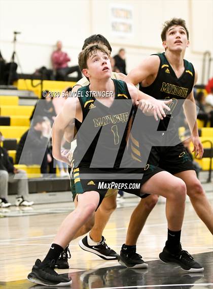 Thumbnail 2 in Moreau Catholic vs. Bishop Manogue (NorCal Catholic School Challenge) photogallery.