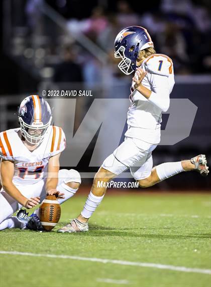 Thumbnail 1 in Legend @ Vista Ridge photogallery.