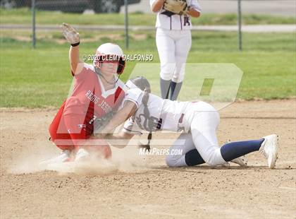 Thumbnail 2 in Regis Jesuit @ Dakota Ridge photogallery.
