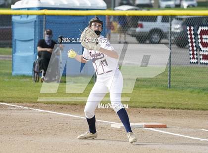 Thumbnail 1 in Regis Jesuit @ Dakota Ridge photogallery.