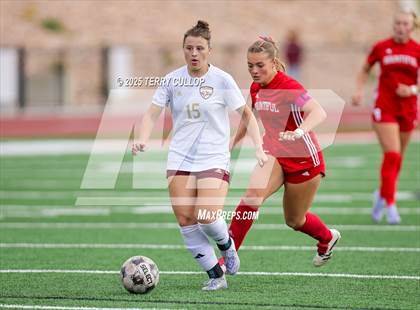 Thumbnail 2 in Bountiful vs. Maple Mountain (UHSAA 5A Second Round) photogallery.