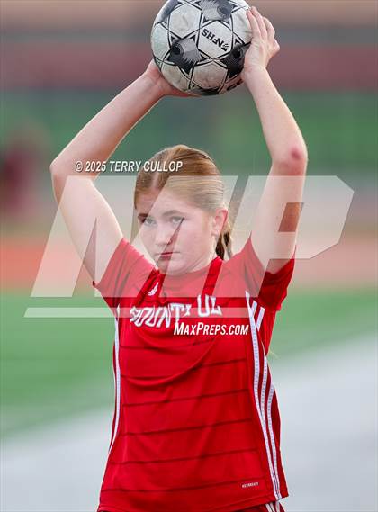 Thumbnail 2 in Bountiful vs. Maple Mountain (UHSAA 5A Second Round) photogallery.