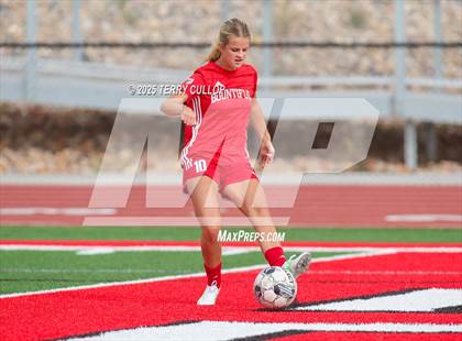 Thumbnail 1 in Bountiful vs. Maple Mountain (UHSAA 5A Second Round) photogallery.